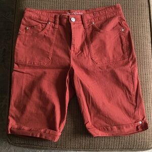 Gloria Vanderbilt Coral Rust Bermuda Shorts